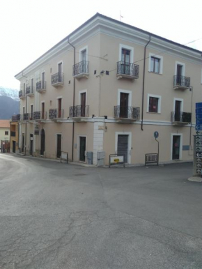 Palazzo Camelot, 19 Via Nazionale